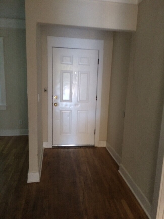 Foto del edificio - 127 NW 26th St