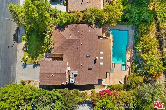 Building Photo - 6009 Maury Ave