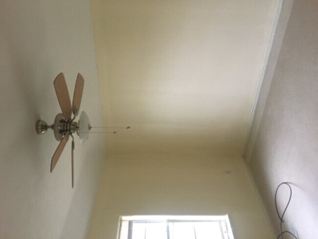 Foto del edificio - 3209 N Inspiration Rd