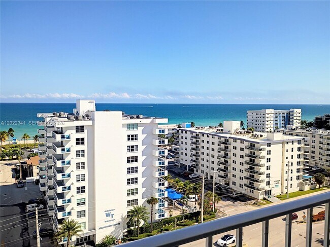 Building Photo - 1410 S Ocean Dr