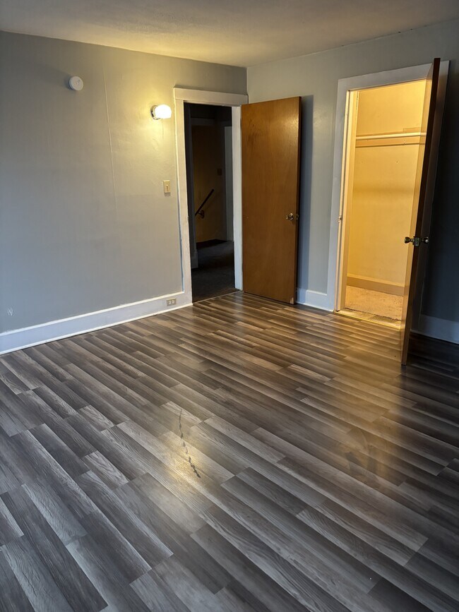 Foto del edificio - 863 W Spruce St