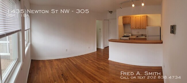 Building Photo - Move in Specials - Studio unit Available NOW