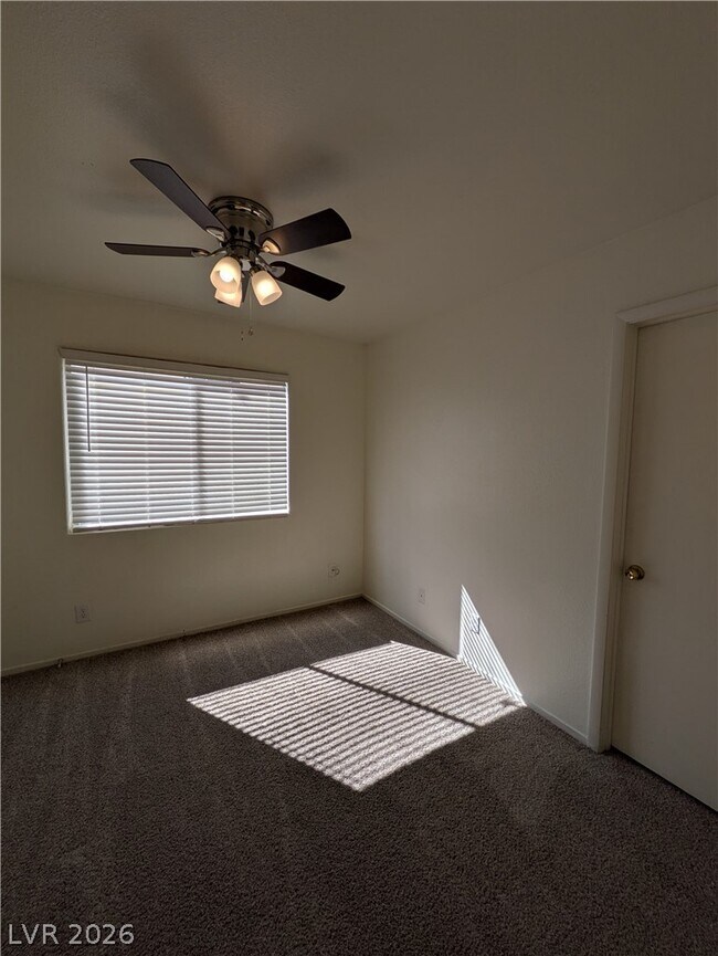 Foto del edificio - 2462 Cavern Cove Way