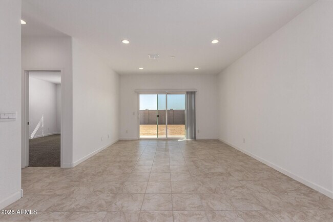 Foto del edificio - 5617 E Axle Ave
