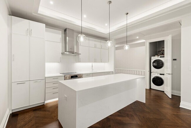 Foto del edificio - 121 Newbury St