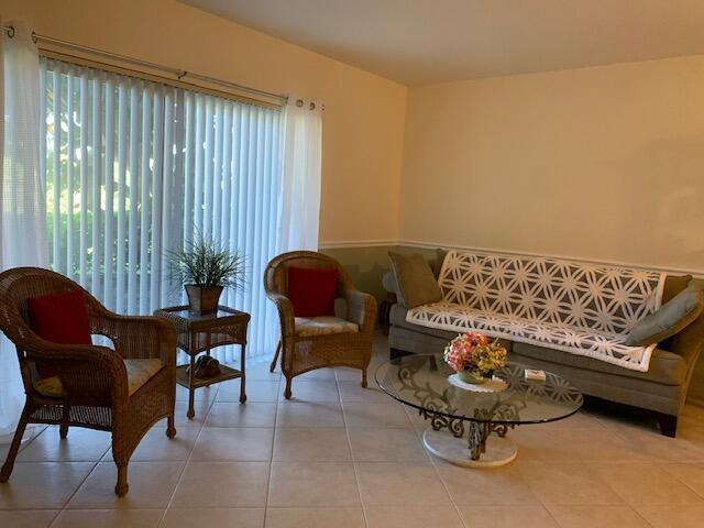 Foto del edificio - 310 North Blvd