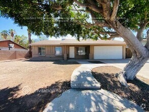 Building Photo - 3118 N Pleasant Dr