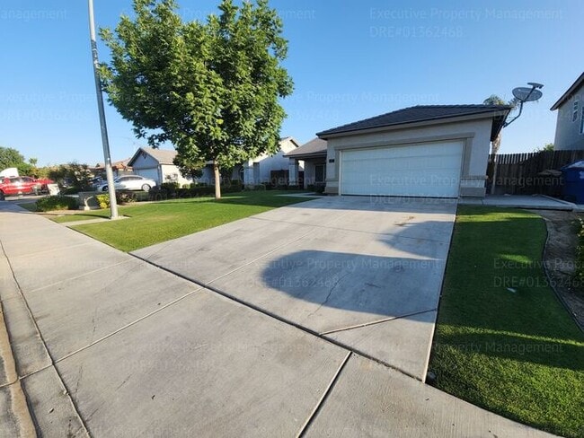 Building Photo - Charming 3 bedroom, 2 bathroom home locate...
