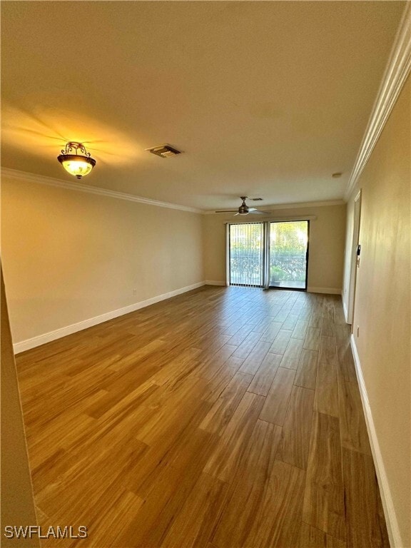 Foto del edificio - 5283 Treetops Dr