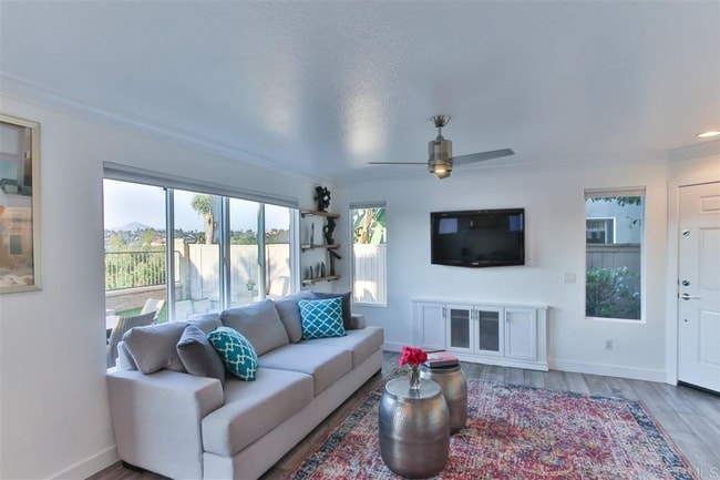 Building Photo - 813 Caminito Nogales