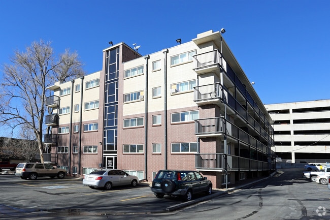 Exterior - Scandia Apartments
