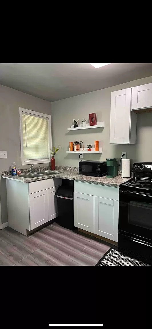 Foto del edificio - Room in Duplex on W Horah St