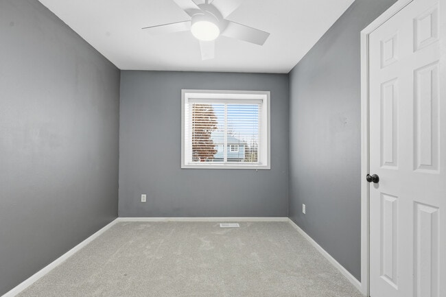 Foto del edificio - 11516 N Windsor Ave