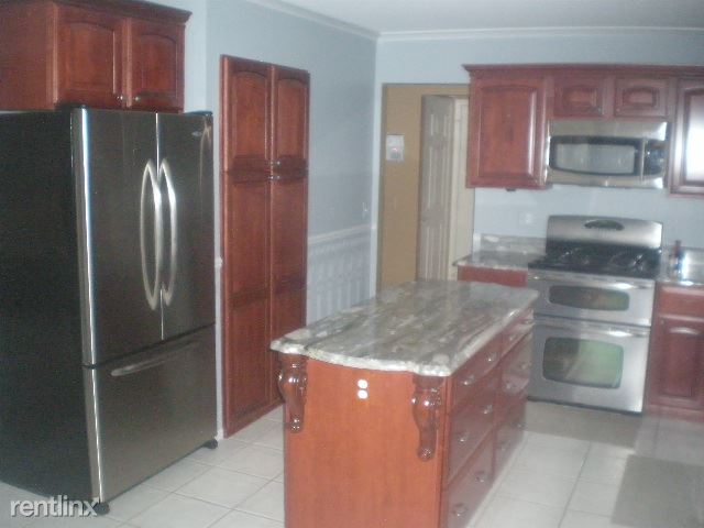 Foto del edificio - 624 Woodcreek Dr