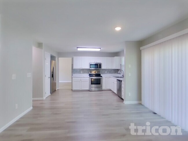 Foto del edificio - 2536 Bayview Dr