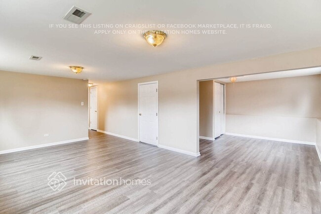 Building Photo - 1381 Alberta Ct