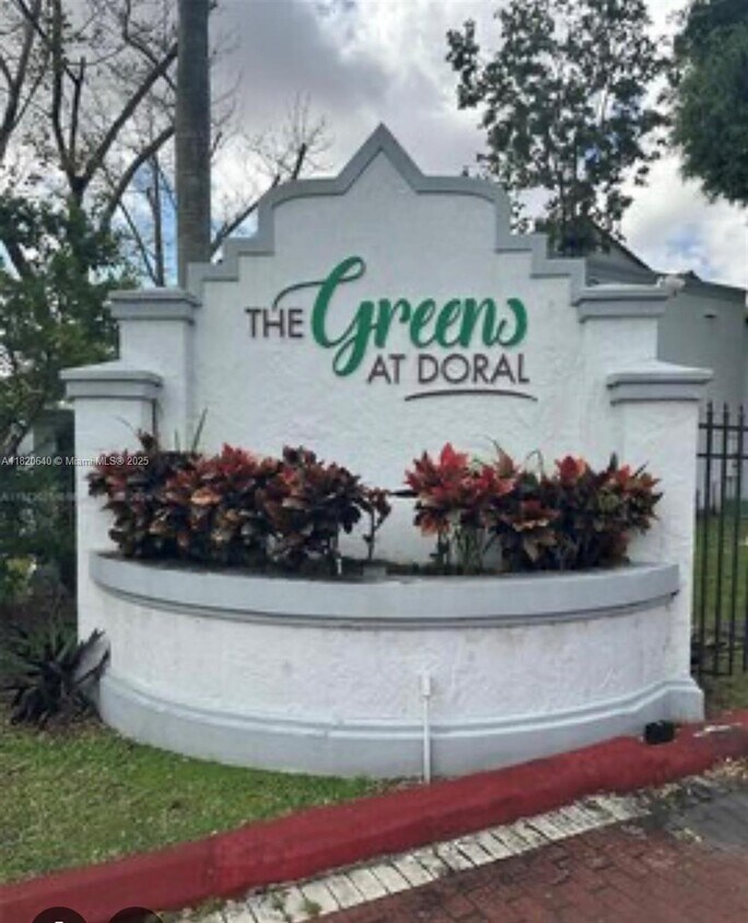Foto principal - 4659 NW 97th Ct
