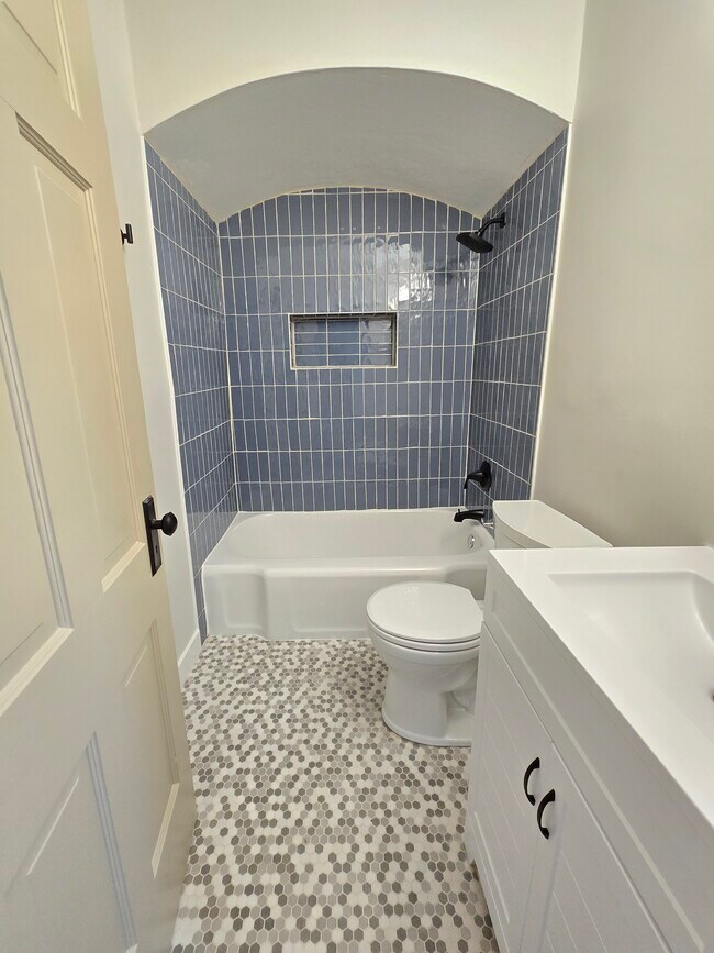 Foto del edificio - 3406 Lawn Ave