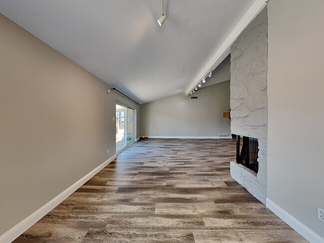 Building Photo - 2111 El Dorado Way