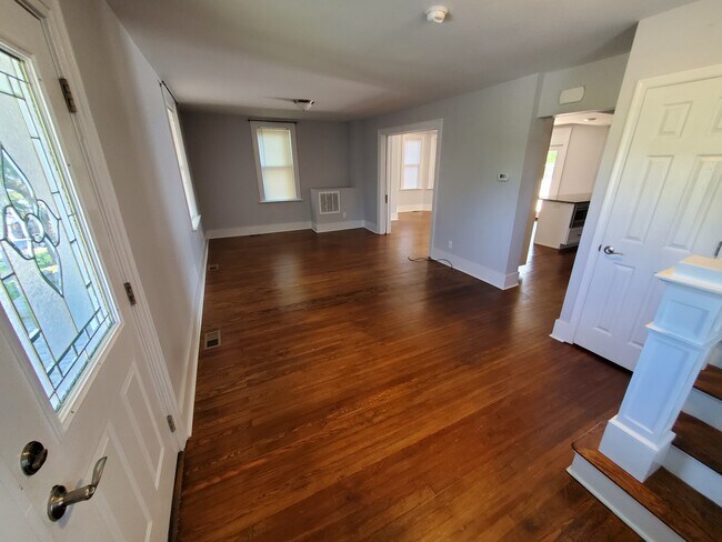 Foto del edificio - 13813 Village Mill Dr