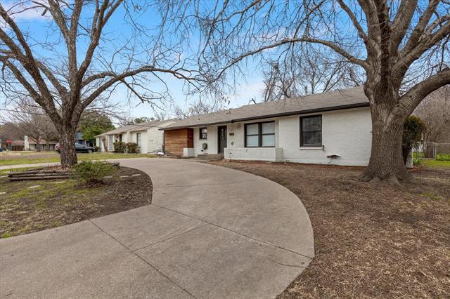 Building Photo - 4009 Anita Ave