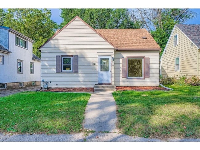 Foto del edificio - 837 Bidwell St