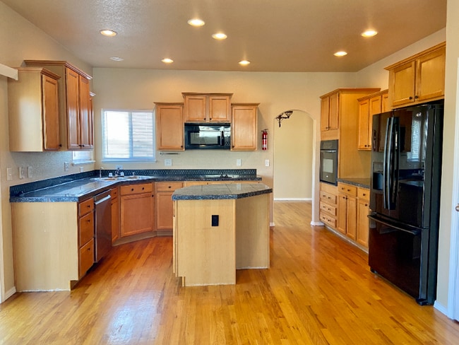 Photo - 8160 Cassabella Ct House