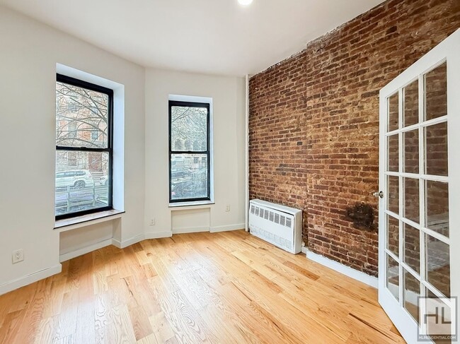 Foto del edificio - BEDFORD AVENUE / 1-Bed 1-Bath
