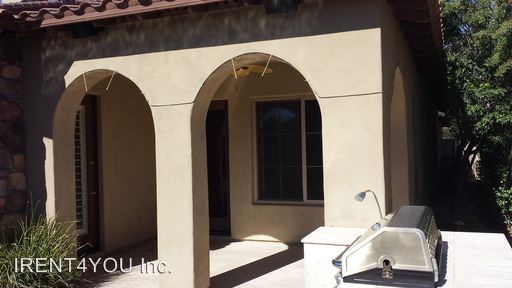 Building Photo - 7233 E Eclipse Dr