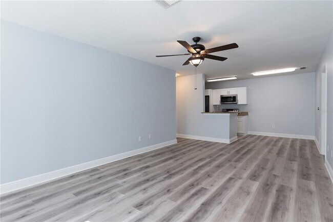Building Photo - 6548 Swissco Dr