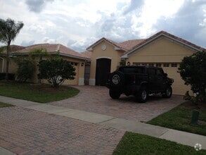 Building Photo - 3587 Somerset Cir