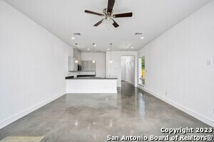 Building Photo - 211 San Salvador Ave