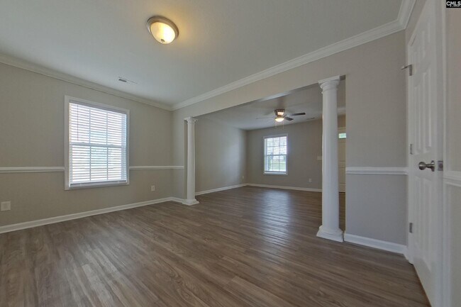 Building Photo - 443 Laurel Mist Ln