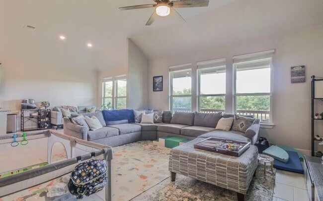 Foto del edificio - 312 Barley Fork Ln