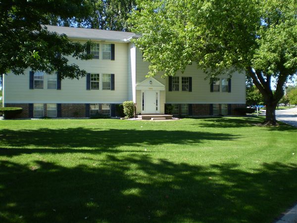 Building Photo - 2900 Heritage Dr