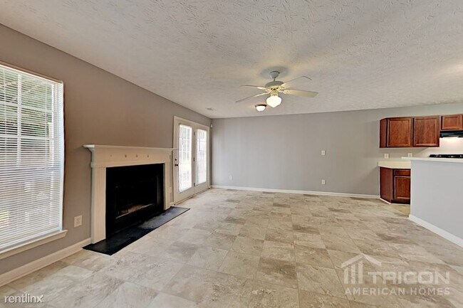 Foto del edificio - 3703 Harvest Dr