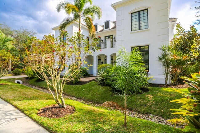 Building Photo - ***STUNNING ANNAUL / SEASONAL RENTAL AVAILABLE***STUNNING POOL HOME***
