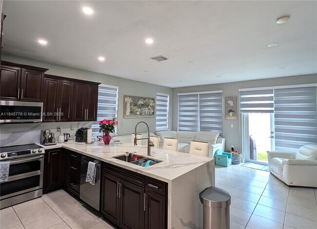 Foto del edificio - 16402 SW 78th Terrace