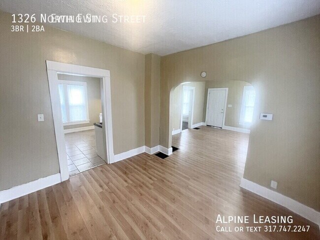 Foto del edificio - 1326 N Ewing St