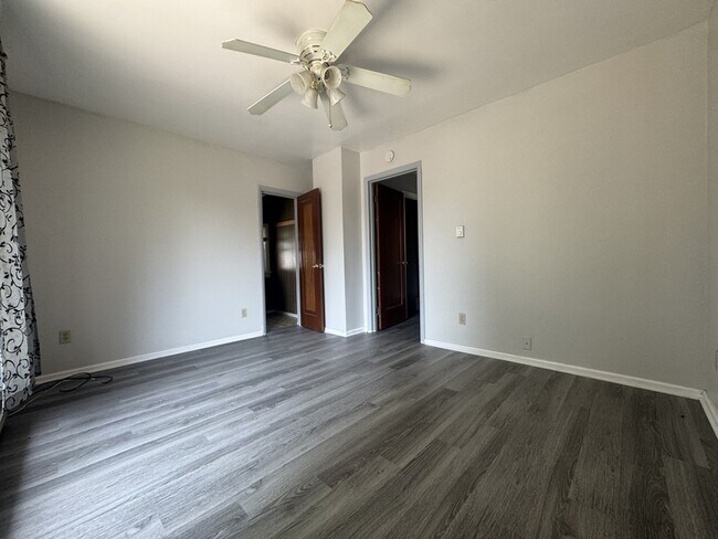 Foto del edificio - 1823 8th St