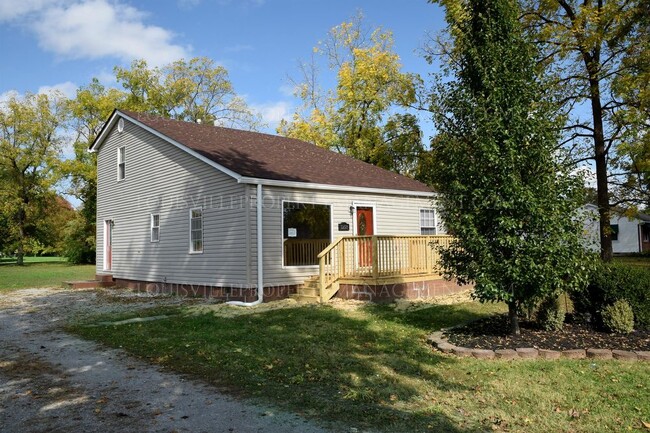 Building Photo - 1253 Forest Drive