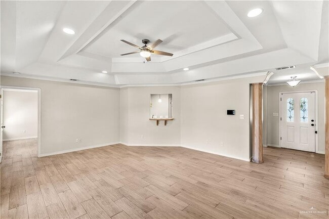 Building Photo - 1806 Lauren Ln
