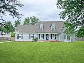 Building Photo - 405 Pleasant Run Rd