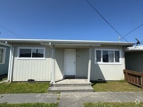 Building Photo - 152 Perch St