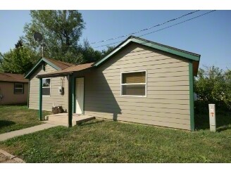 Building Photo - 3105-3137 Creekside Village Pl