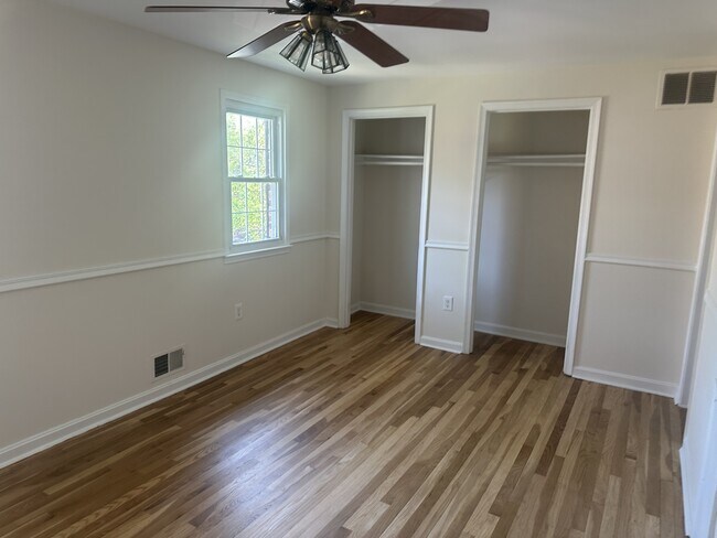 Building Photo - 1408 Milbank Rd