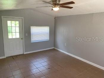 Building Photo - 135 2nd St