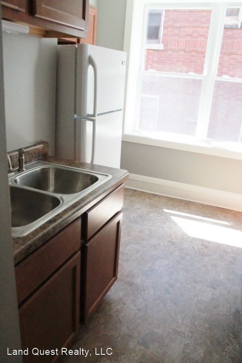 Foto del edificio - 2 br, 1 bath  - 2005 Washington Ave.