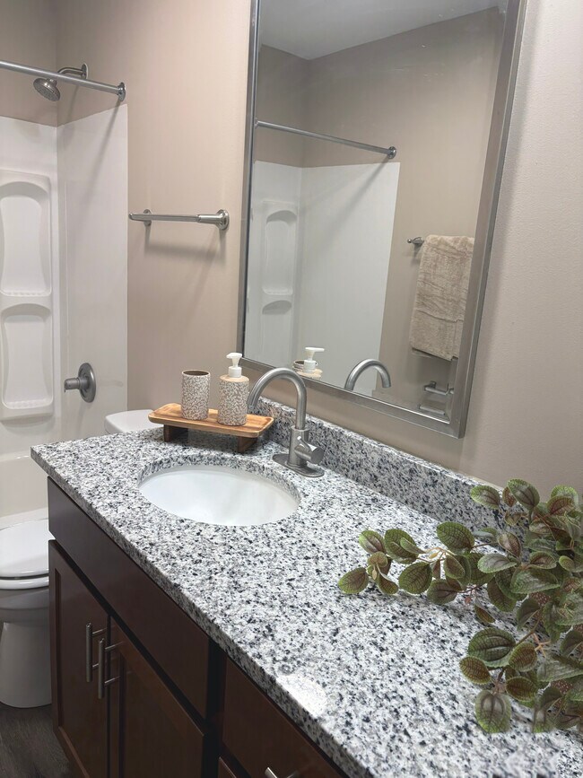 Foto del edificio - Charleston Square Apartments