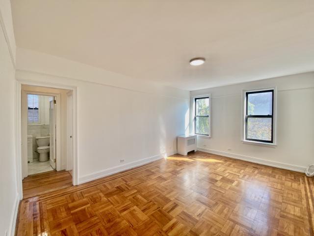 Primary Photo - 2 bedroom in New York NY 10034
